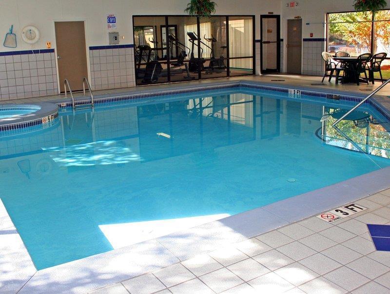 Best Western Plus Mcdonough Inn & Suites Kemudahan gambar